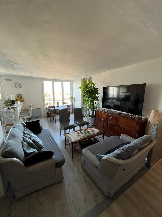 Grand Appartement Proche De Paris Chille Eksteriør bilde